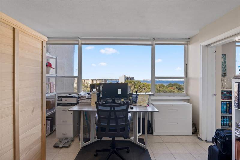 1 bedroom Condominium at 2621 Cove Cay Drive #804, Cove Cay Village, Clearwater — photo 2