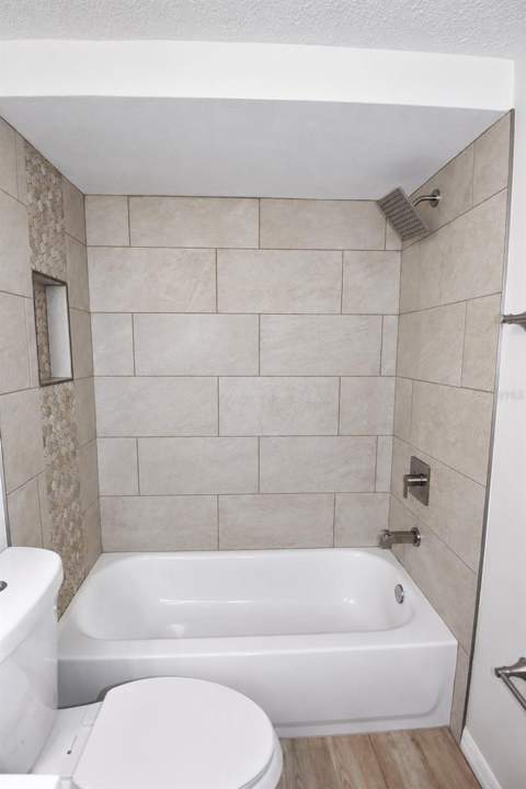 7421 Sandalwood Drive, Port Richey FL - photo 21 of 32