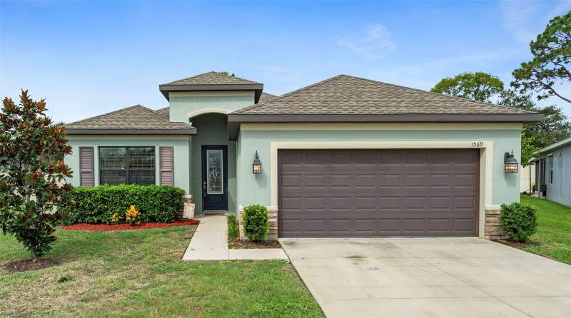 1569 N RIVER CIRCLE home for sale in River Bend Village Homes for Sale: 1 Listing, From $436K