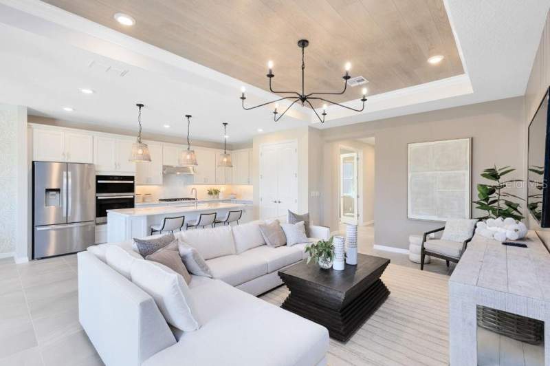 4 bedroom Single Family Residence at 33387 Barnebrook Drive, Vidas Way Legacy Phase 1B, Wesley Chapel — photo 5