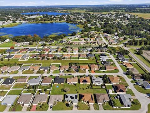 7123 Summit Drive, Winter Haven FL - photo 7 of 53