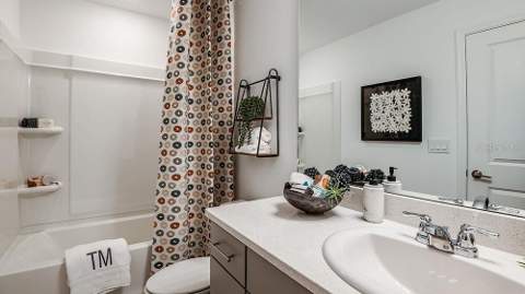 10621 Orbit Terrace, Sarasota FL - photo 13 of 30