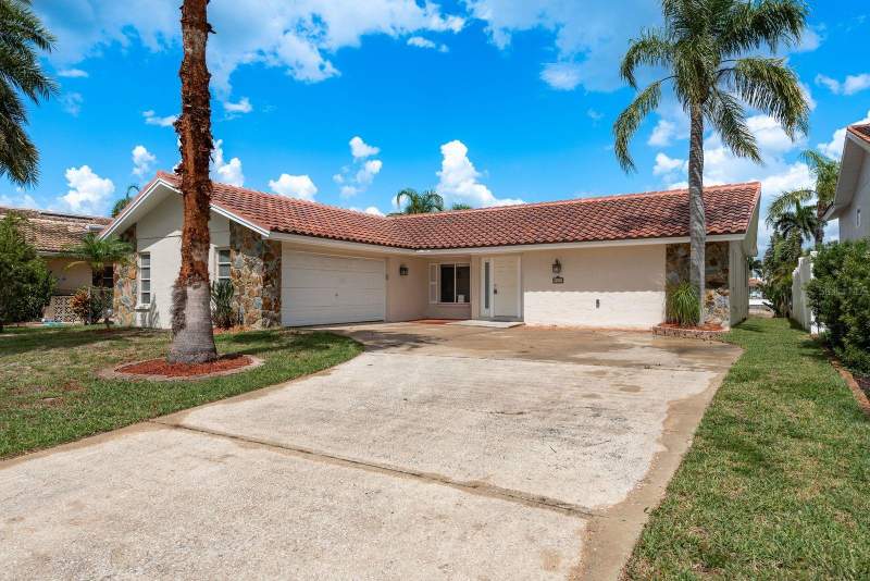 2 bedroom Single Family Residence at 5008 Glenn Drive, Flor A Mar, New Port Richey — photo 2