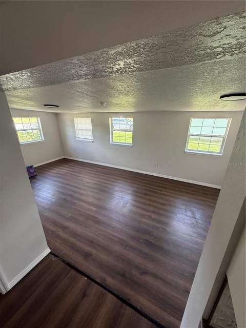 3013 Laurel Avenue, Lake Wales FL - photo 8 of 43