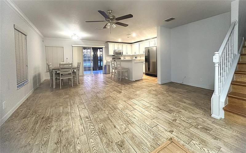 4 bedroom Townhouse at 2048 Sun Down Drive, Sunset Pointe Twnhms, Clearwater — photo 4