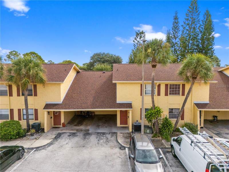 3 bedroom Condominium at 7609 La Mesita Court, The Greens Of Townn Country, Tampa — photo 4