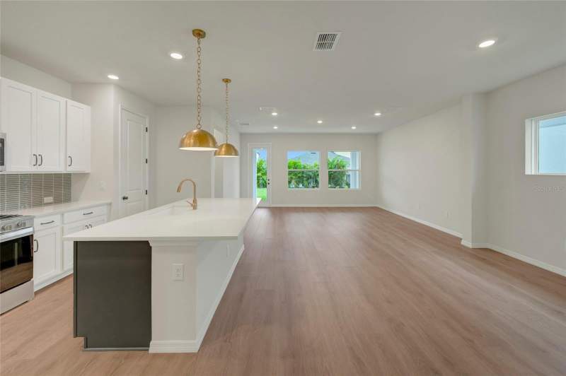 3 bedroom Single Family Residence at 5024 Chapel Row Avenue, Waterset, Apollo Beach — photo 3