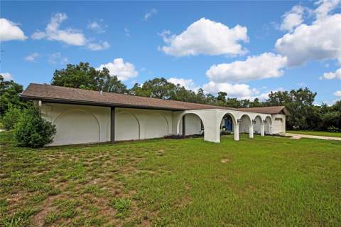12305 Leanne Drive, Dade City FL - photo 6 of 67