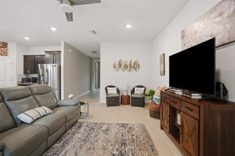 17757 Garsalaso Circle, Brooksville FL - photo 10 of 45