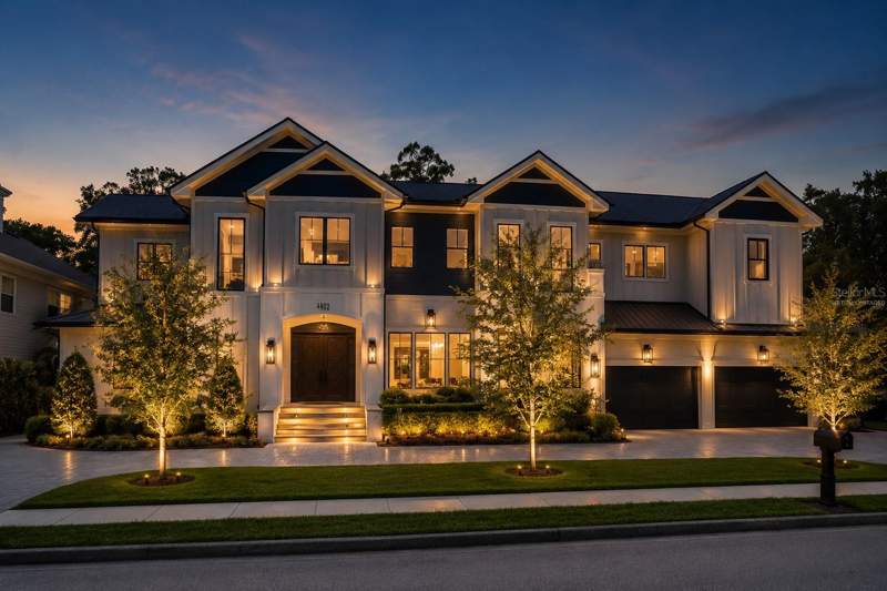 4402 W BEACH PARK DRIVE home for sale in Beach Park