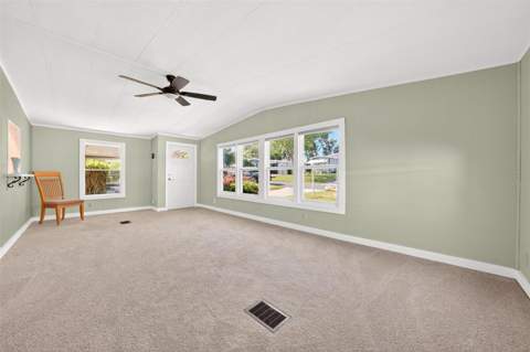 516 Jason Drive, Lady Lake FL - photo 6 of 31