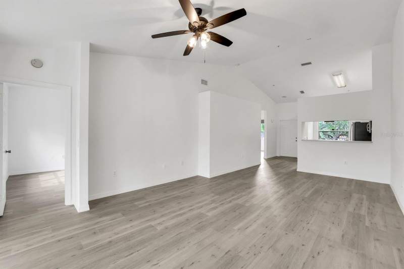 2 bedroom Condominium at 6635 Huntington Lakes Circle #202, Huntington Lakes Six, Naples — photo 3