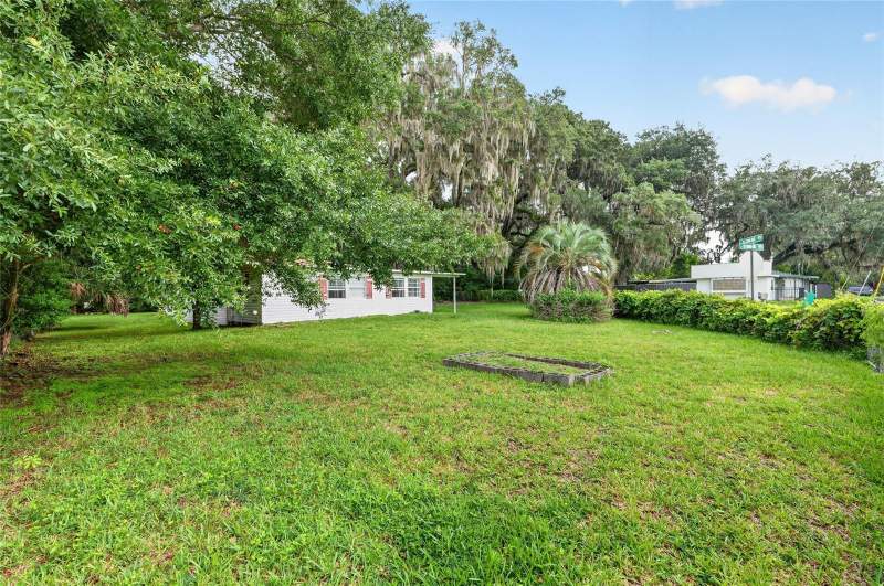 2 bedroom Single Family Residence at 6141 SE Babb Road, Belleview, Belleview — photo 5