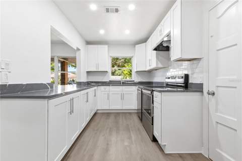 10 S Orion Avenue, Clearwater FL - photo 14 of 47