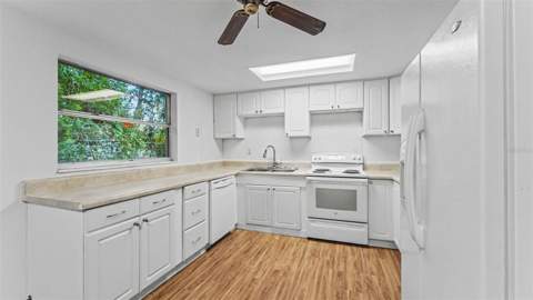 618 W Williams Street, Lakeland FL - photo 8 of 28
