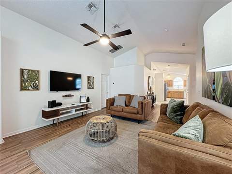 2615 Summer Creek Drive, Kissimmee FL - photo 8 of 50