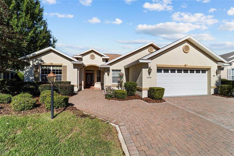 3 bedroom Single Family Residence at 8798 SW 83rd Circle, On Top Of The World/Candler Hills East Ph I Un B, Ocala — photo 2