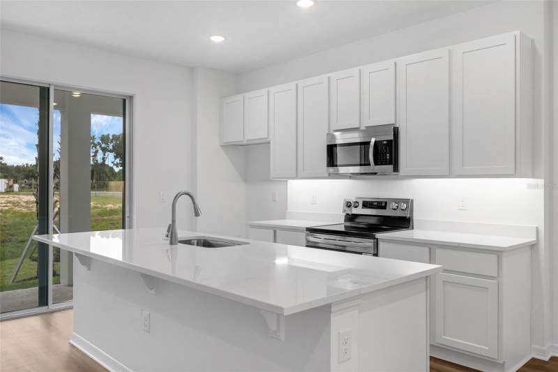 3 bedroom Townhouse at 4917 WINDING RIVER ROAD, SHENANDOAH RESERVE, ORLANDO — photo 3