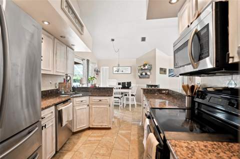 10296 Windsor Court, Spring Hill FL - photo 22 of 69