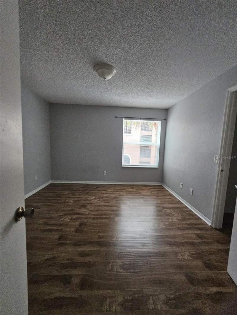 2 bedroom Condominium at 4532 Commander Drive #2122, Venetian Place, Orlando — photo 4