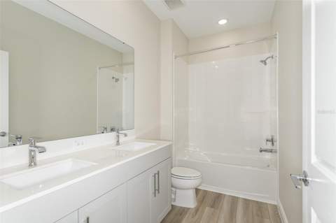 33508 Hammock Beach Way, Dade City FL - photo 18 of 28