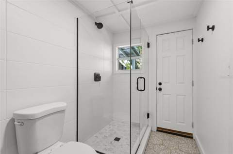 2142 Waldemere Street, Sarasota FL - photo 15 of 37