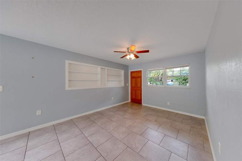4 bedroom Single Family Residence at 1309 Mary L Road, Betty Lane Heights 2nd Add, Clearwater — photo 5