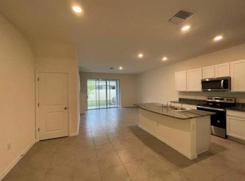32971 Pez Landing Lane, Wesley Chapel FL - photo 8 of 25