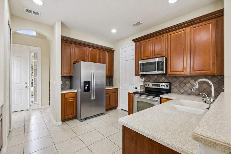 3 bedroom Townhouse at 551 Terrace Spring Drive, Woodland Ter/Timber Spgs A-G, Orlando — photo 5