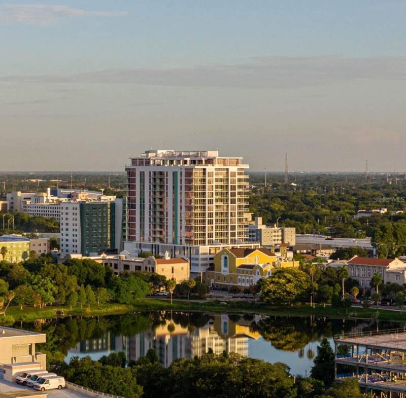 2 bedroom Condominium at 777 3rd Avenue #1605, Reflection St Pete, St Petersburg — photo 2