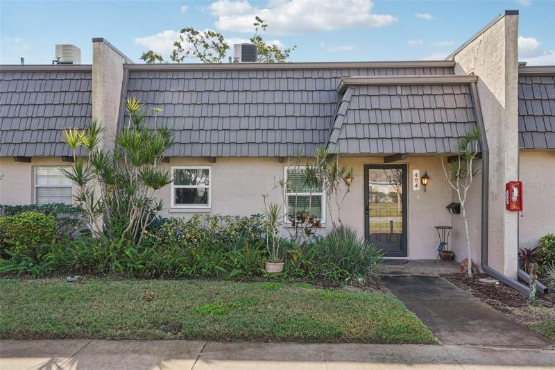 1 bedroom Condominium at 404 Cordova Green #404, Cordova Greens Condo, Seminole — photo 3