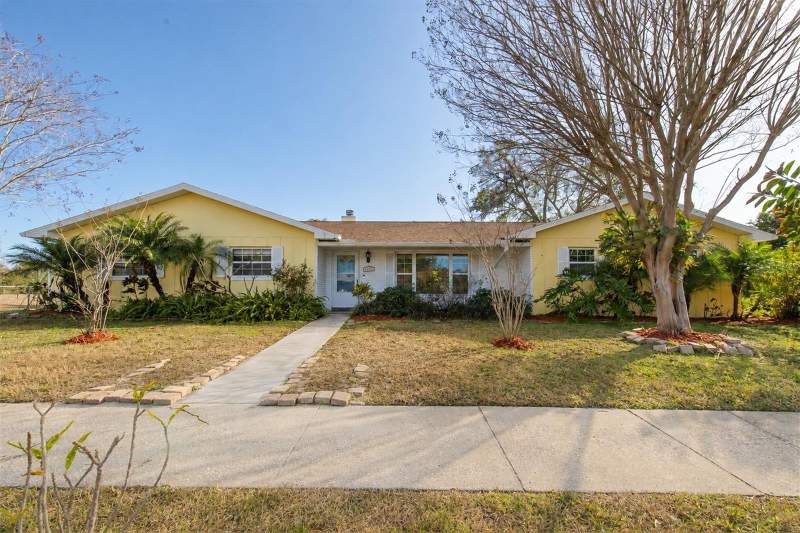 3 bedroom Single Family Residence at 13400 91ST AVENUE, OAKHURST HIGHLANDS, SEMINOLE — photo 1