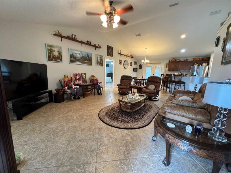 3 bedroom Single Family Residence at 8340 SE 159th Lane, Orange Blossom Hills Un 10, Summerfield — photo 3