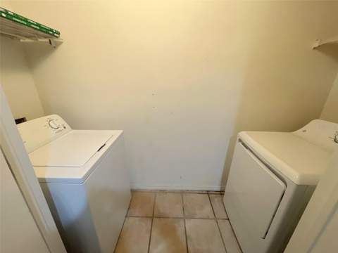 4700 SW Archer Road #D30, Gainesville FL - photo 16 of 21
