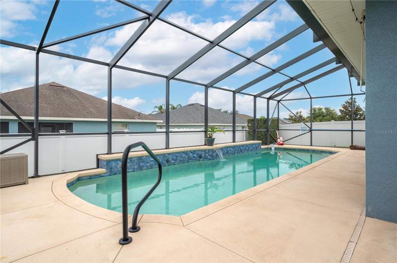 4 bedroom Single Family Residence at 139 Bentley Oaks Boulevard, Bentley Oaks, Auburndale — photo 2