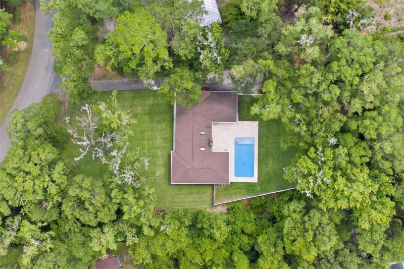 5 bedroom Single Family Residence at 226 SW 80th Boulevard, Sunningdale, Gainesville — photo 2