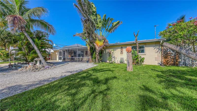 5302 LAS ROSAS home for sale in Sarasota Beach