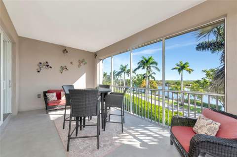 395 Aruba Circle #203, Bradenton FL - photo 16 of 56