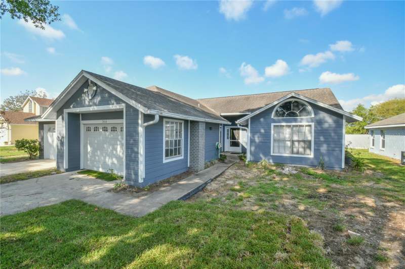 3 bedroom Half Duplex at 7416 Little Pond Court, Long Lake Villas, Orlando — photo 2