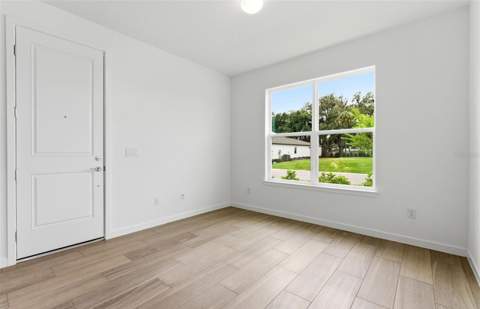 37821 Clinch Circle, Zephyrhills FL - photo 17 of 32