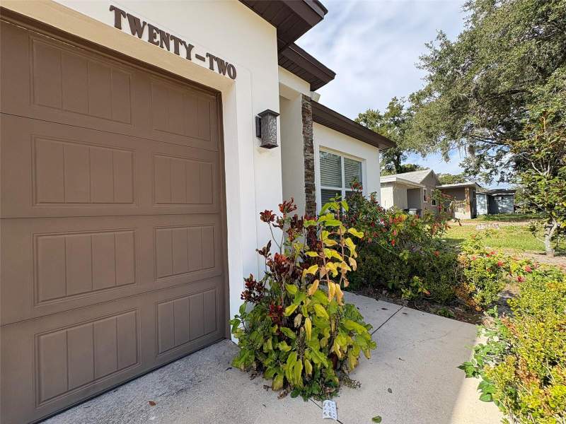 3 bedroom Single Family Residence at 22 Deacon Jones Boulevard, Lake Lovely Estates Sub, Orlando — photo 2