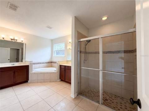 4876 Grassy Knoll Drive, Tavares FL - photo 6 of 6