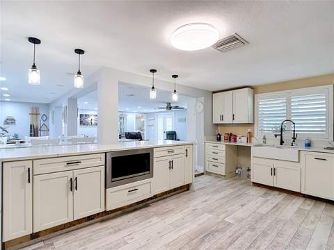 3516 Floramar Terrace, New Port Richey FL - photo 20 of 89