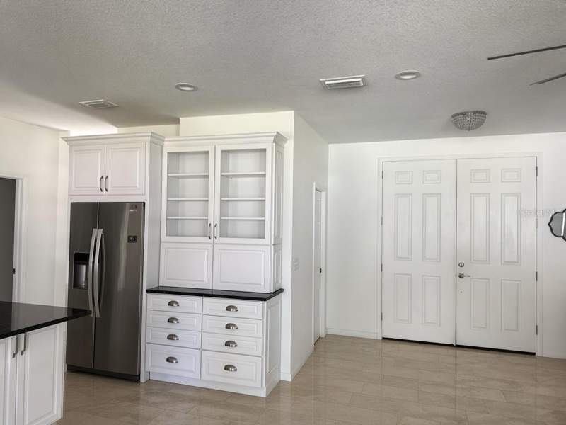 4 bedroom Single Family Residence at 5040 NE 48th Court, Spring Run Village, High Springs — photo 3