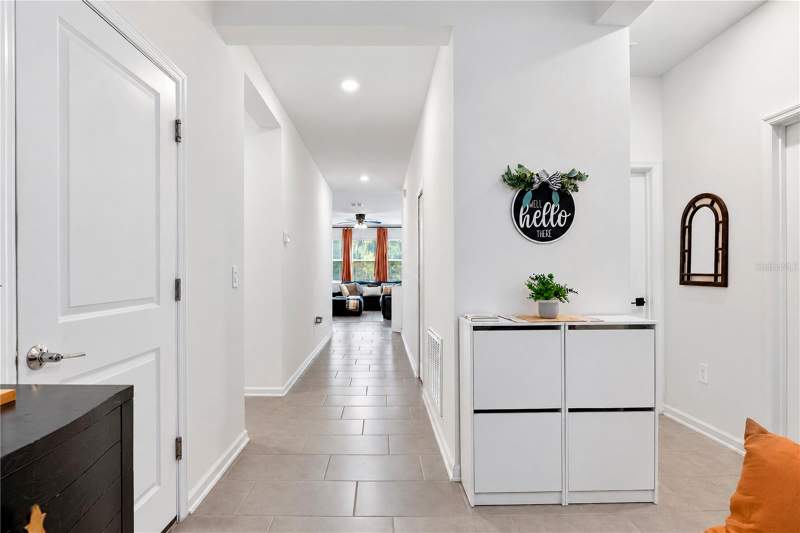 4 bedroom Single Family Residence at 34024 Sky Blossom Circle, Liberty Preserve, Leesburg — photo 5
