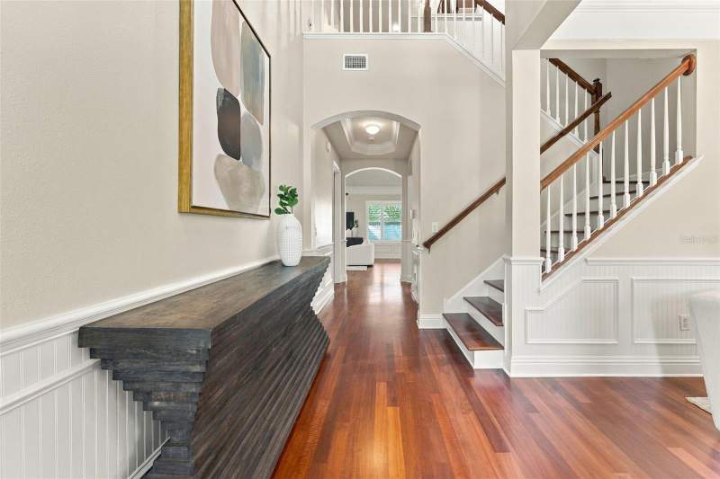 5 bedroom Single Family Residence at 3215 Oak Green Way, Southgreen, Tampa — photo 2