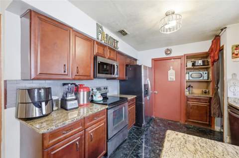3027 Queensgate Road, Orlando FL - photo 17 of 34