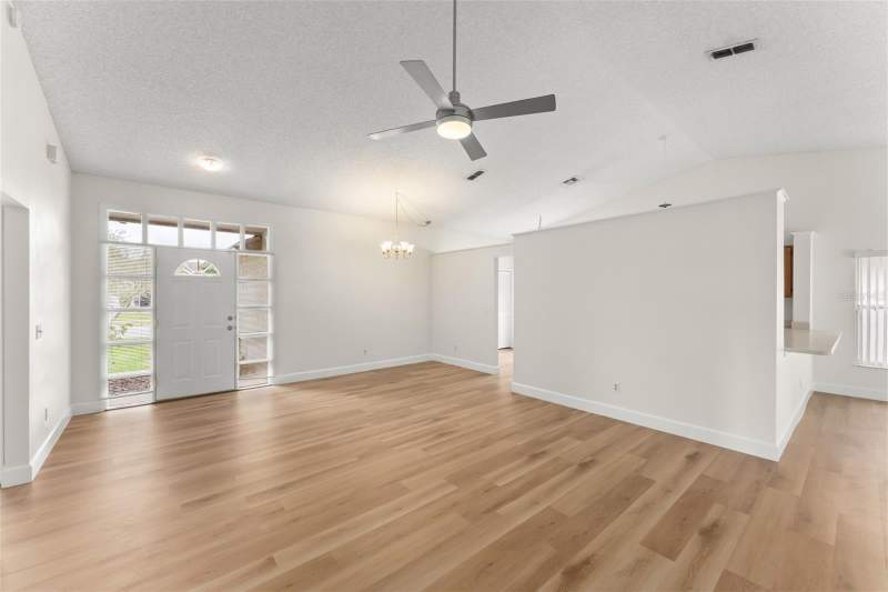 3 bedroom Single Family Residence at 796 MINERVA LANE, GREENWOOD LAKES UNIT D-3B 1ST ADD, LAKE MARY — photo 5