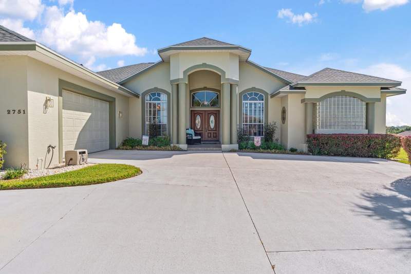 4 bedroom Single Family Residence at 2751 Huntington Hills Drive, Huntington Hills Ph 03, Lakeland — photo 3