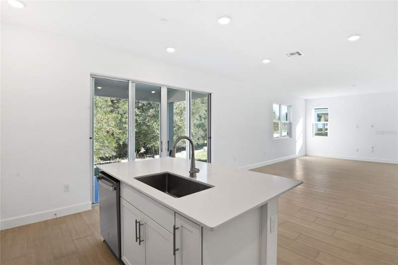 4 bedroom Single Family Residence at 756 WEKIVA RIDGE DRIVE, SEASONS AT WEKIVA RIDGE, MOUNT DORA — photo 5